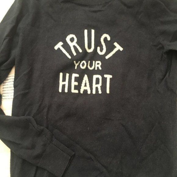 Old Navy Sweaters - ❤️TRUST YOUR HEART❤️ - Old Navy Sweater - Small